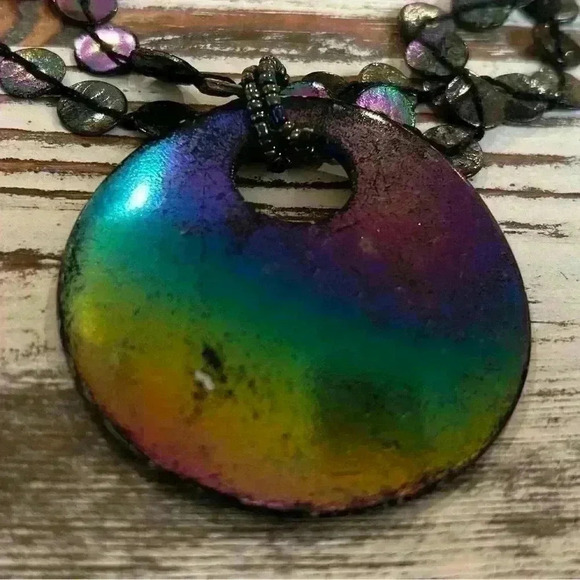 Rainbow Pendant Statement necklace - Picture 8 of 8